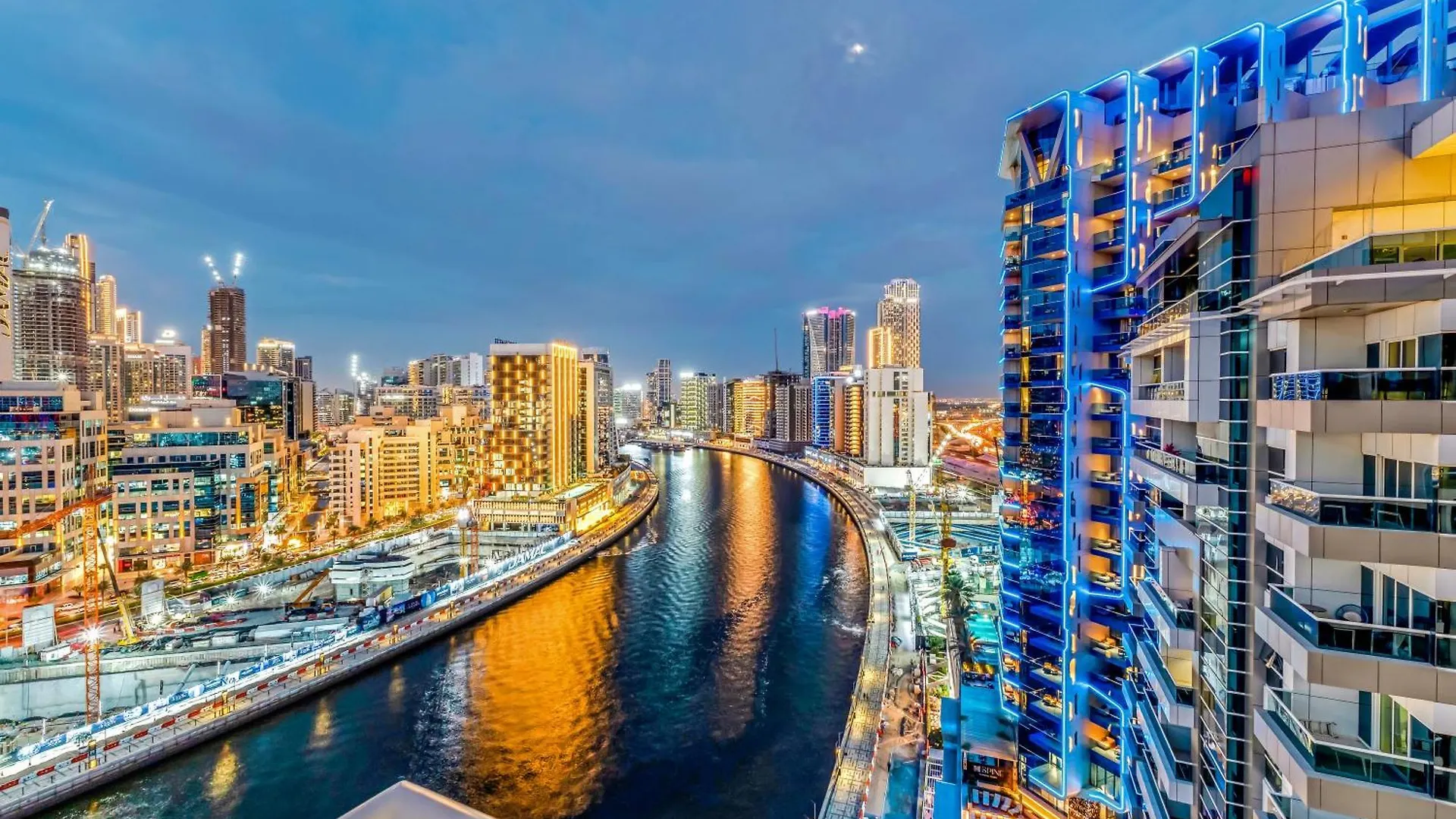 Above And Beyond - 1Bdr Apartment With Burj Khalifa Views - Mayfair Tower In Business Bay Dubaï Émirats arabes unis