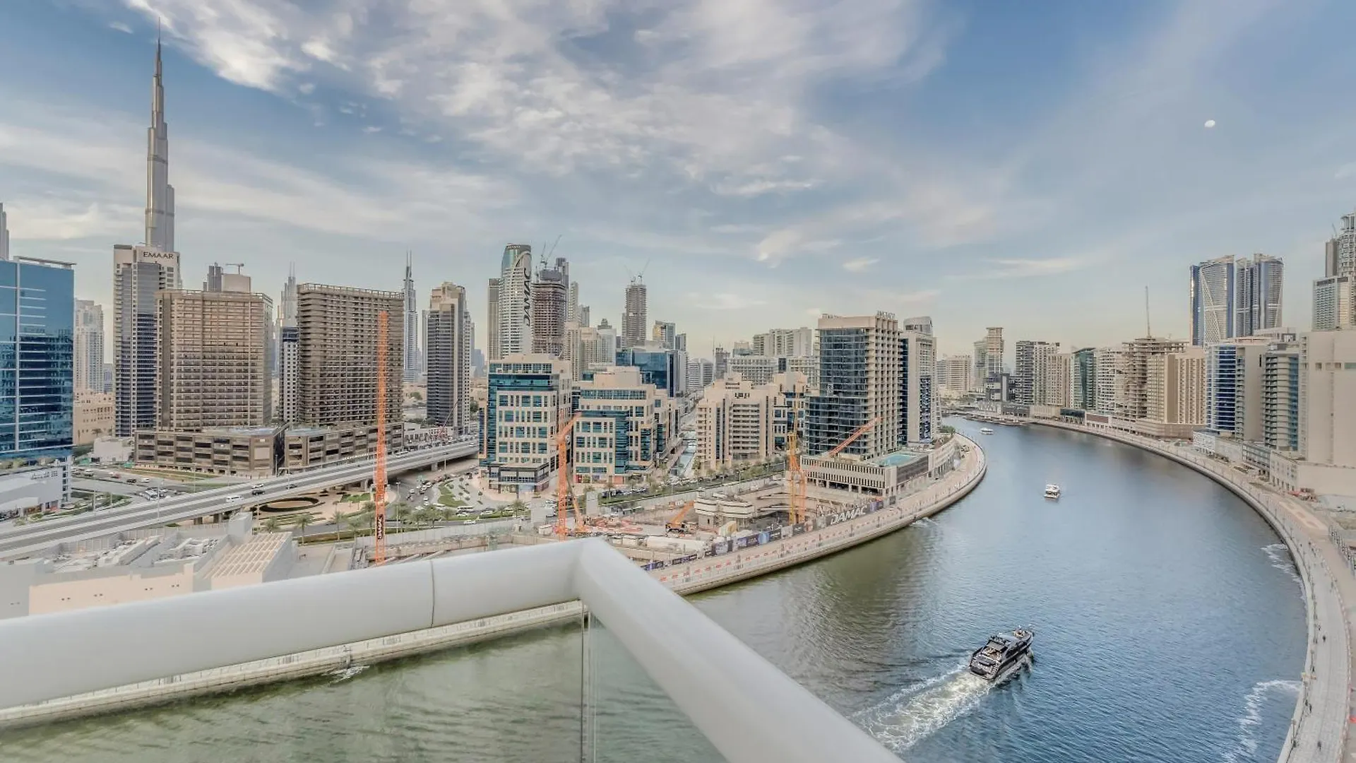 Above And Beyond - 1Bdr Apartment With Burj Khalifa Views - Mayfair Tower In Business Bay Dubai United Arab Emirates