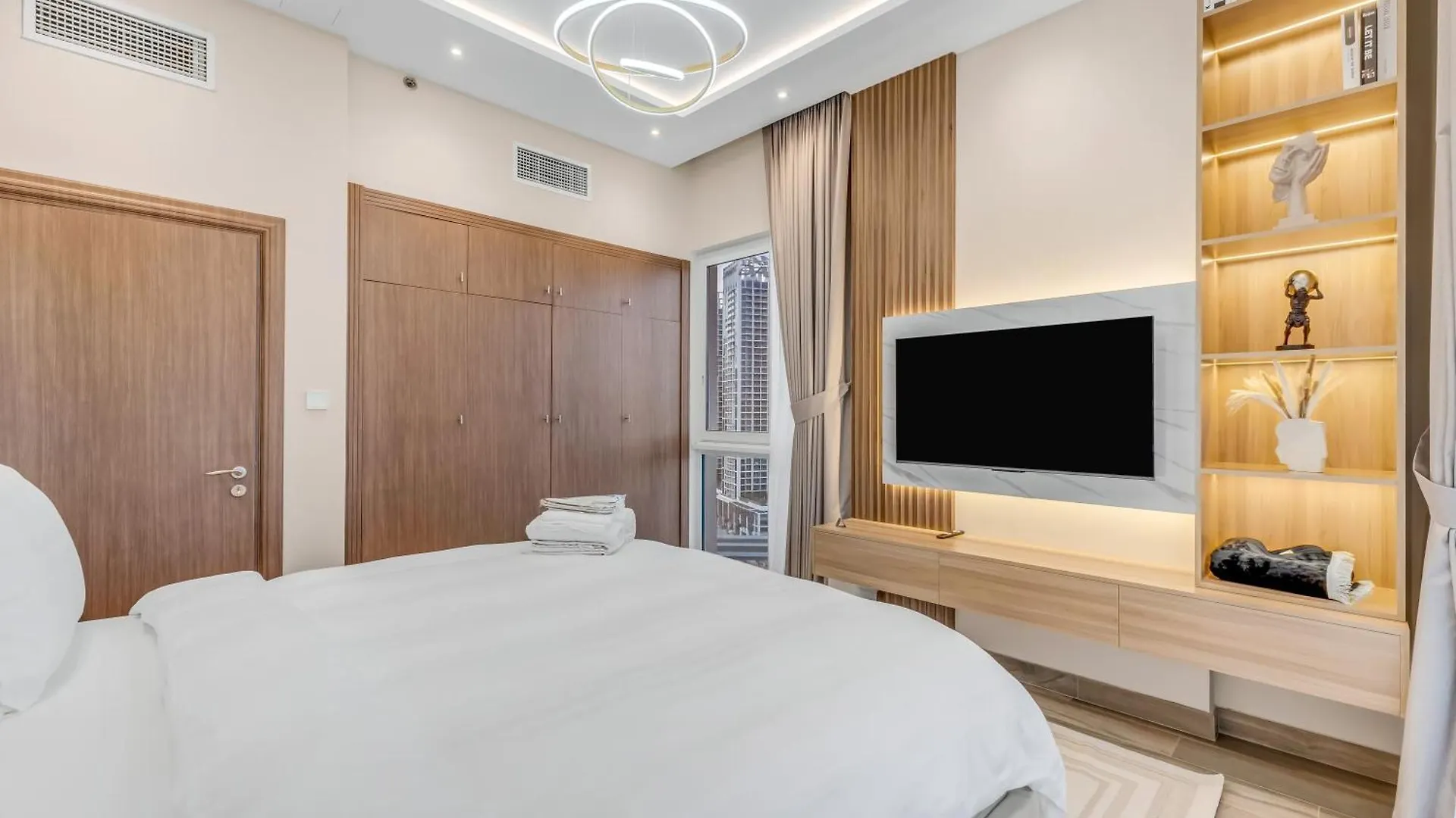 Above And Beyond - 1Bdr Apartment With Burj Khalifa Views - Mayfair Tower In Business Bay Dubai