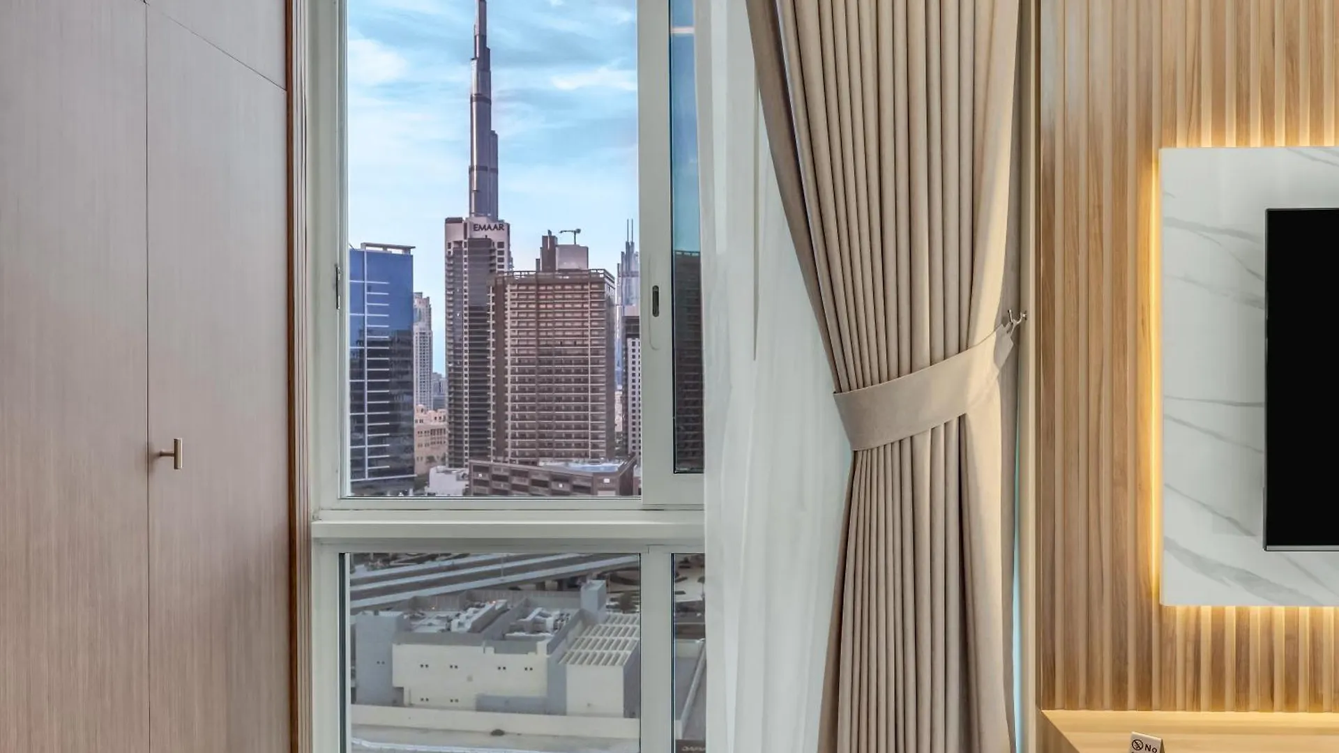 Above And Beyond - 1Bdr Apartment With Burj Khalifa Views - Mayfair Tower In Business Bay Dubai