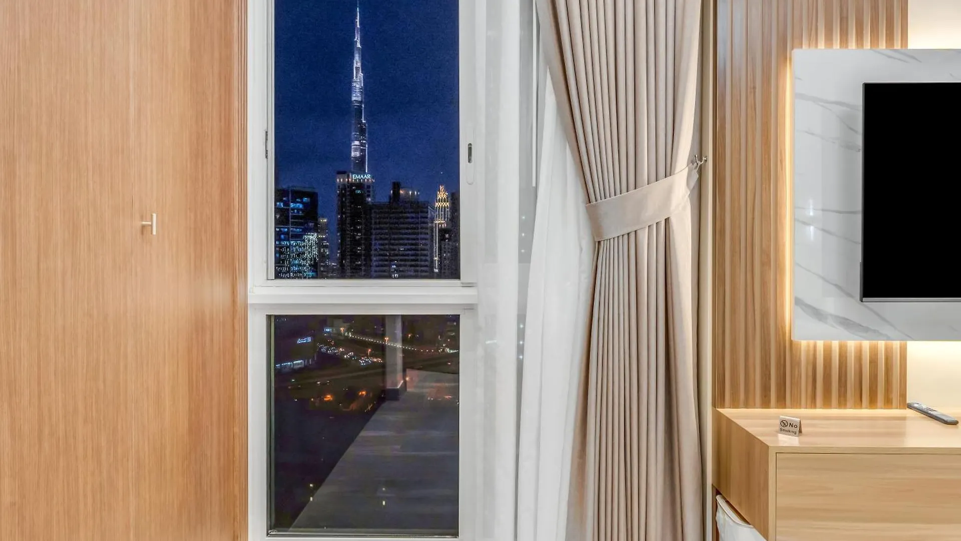 Above And Beyond - 1Bdr Apartment With Burj Khalifa Views - Mayfair Tower In Business Bay Dubai