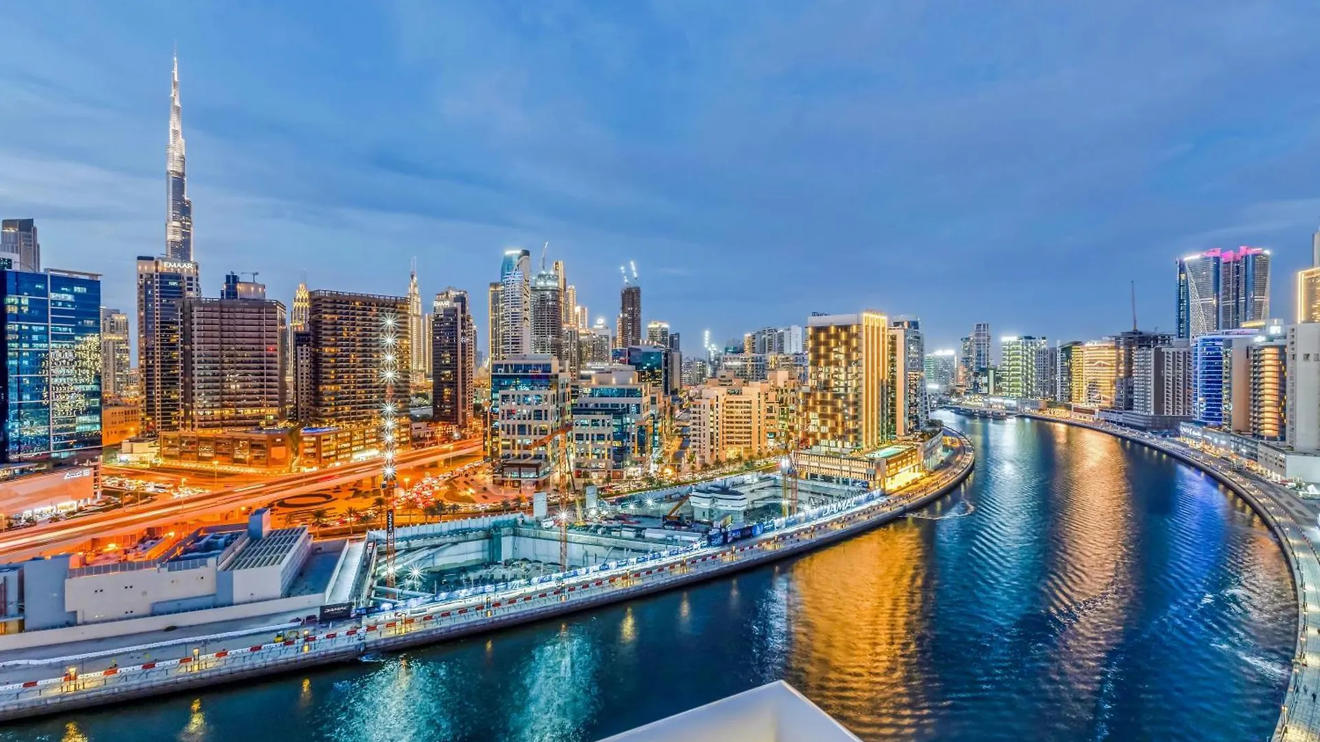 Above And Beyond - 1Bdr Apartment With Burj Khalifa Views - Mayfair Tower In Business Bay Dubai United Arab Emirates